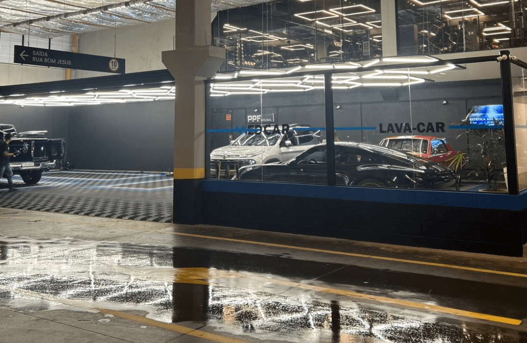 lava car